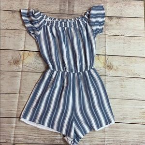 Hollister romper